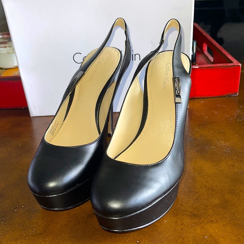 Sling back Platform heel Calvin Klein